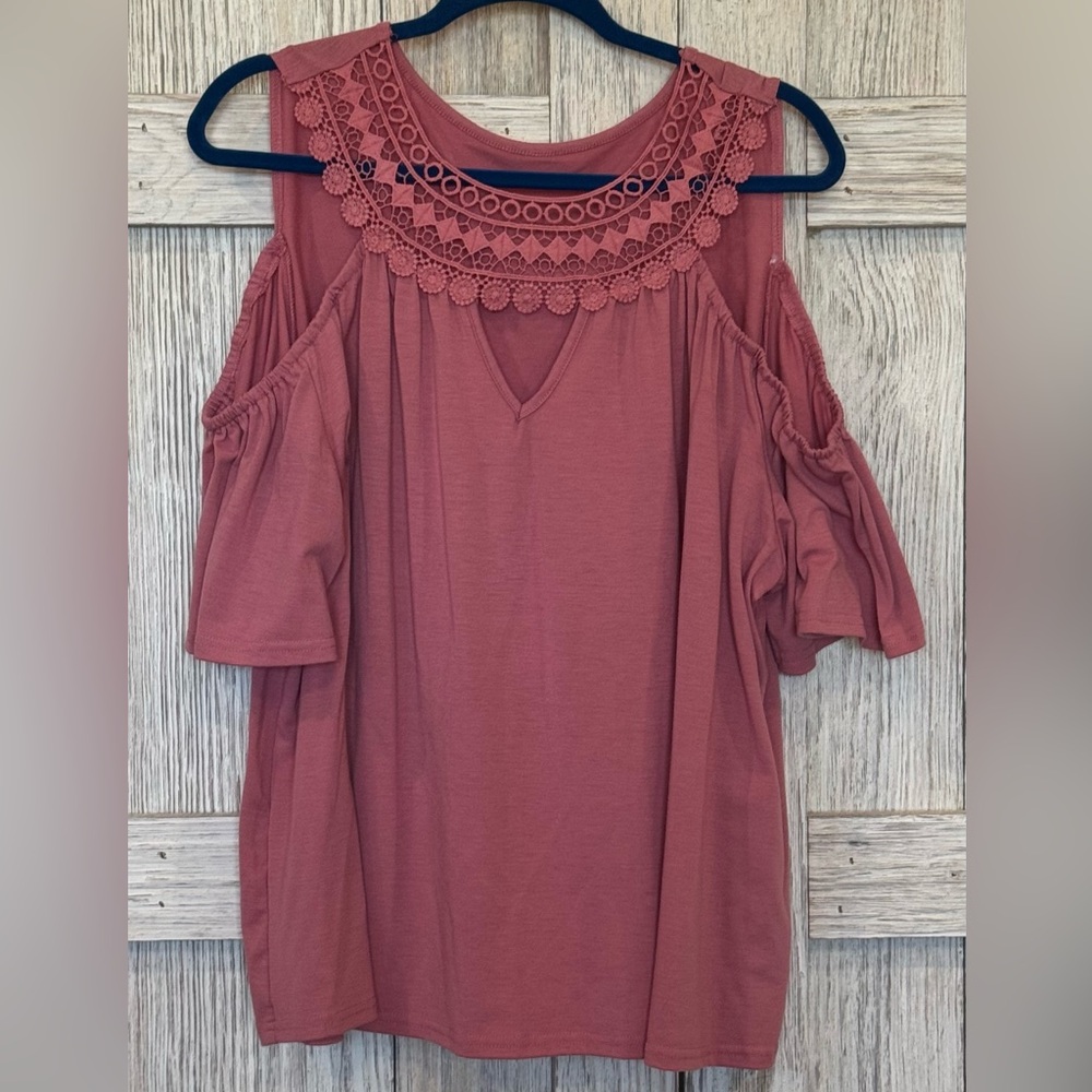 SHEIN Curve Rust Cold Shoulder Lace Top sz 3XL